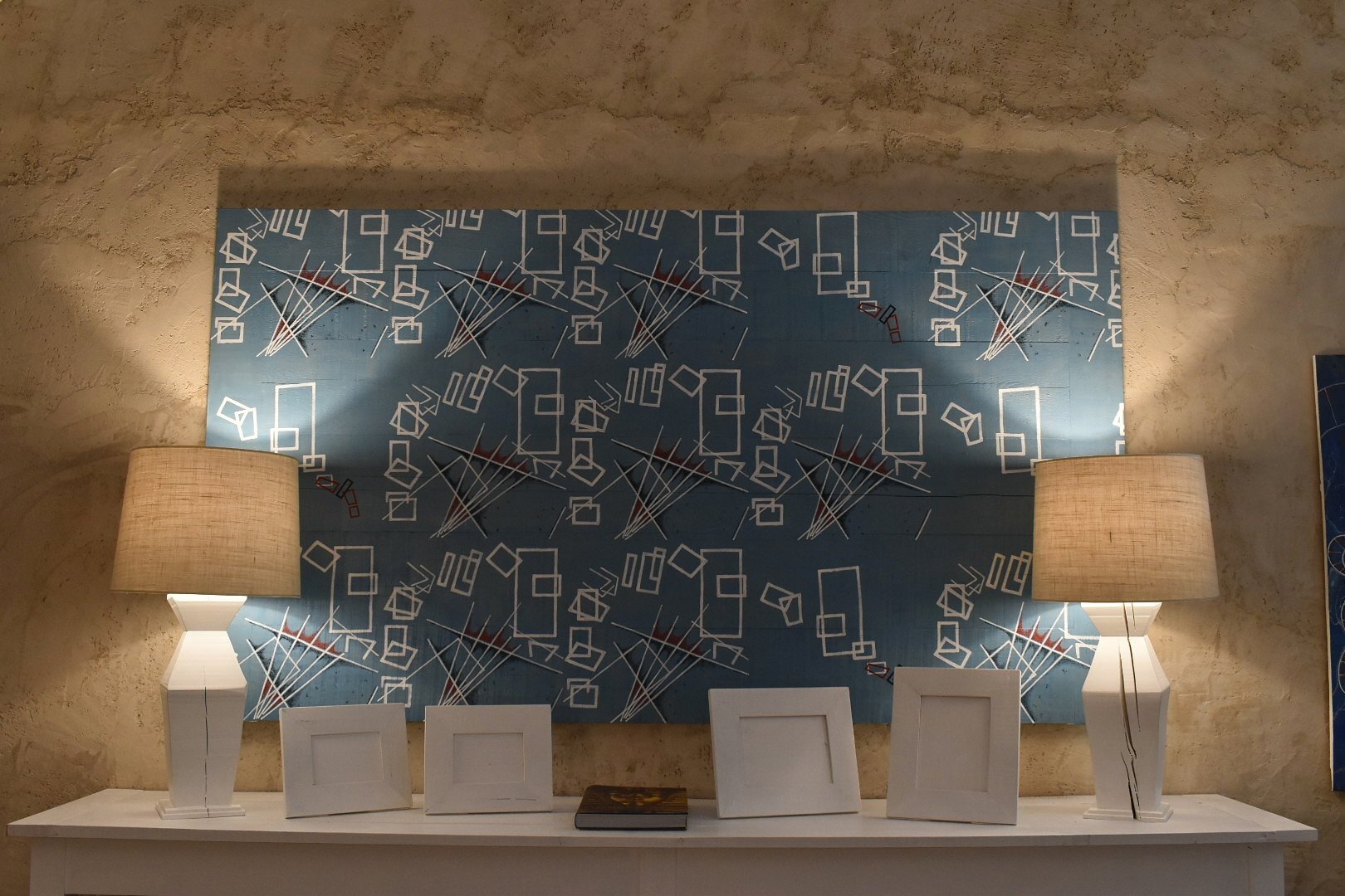 Gallery glimpses via De Serragli 24r Florence Italy